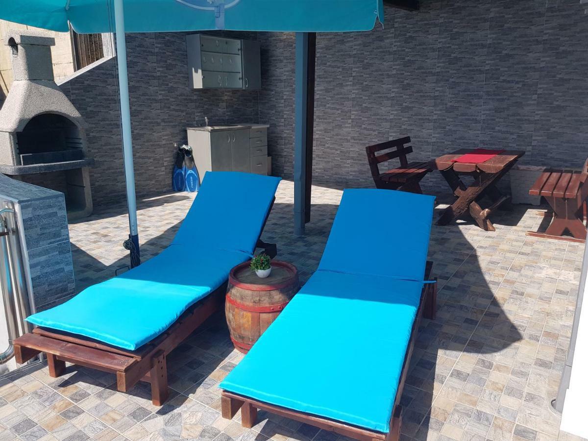 Summer Holiday House Mm 乌尔齐尼 外观 照片